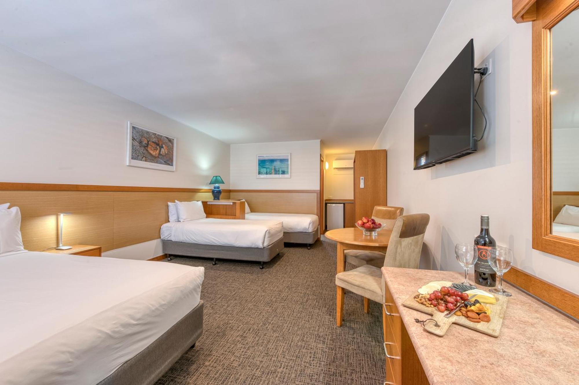 Aurora Ozone Hotel Kangaroo Island Kingscote Room photo